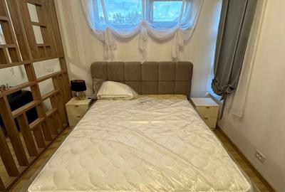 Apartament cu 6 camere în Central - 1