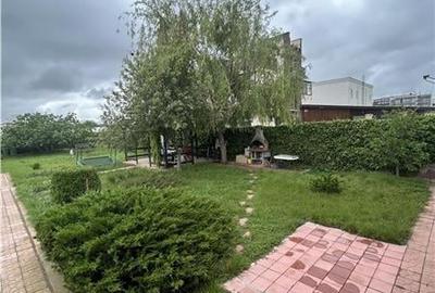 Casă individuală cu 8 camere cu Canalizare în Agigea - 28