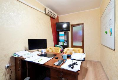 Spațiu comercial, de 100 mp, în Central - 6