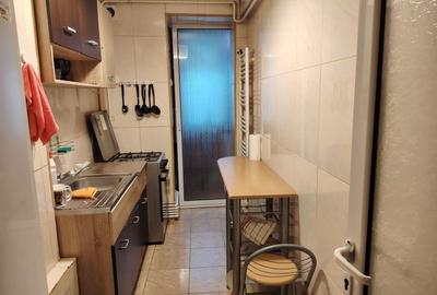 Apartament cu 2 camere decomandat în Micro 21 - 3