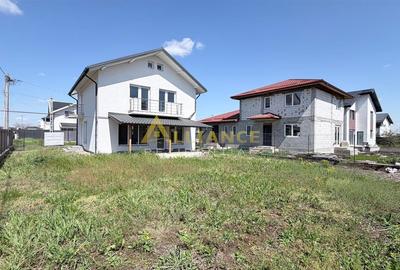 Casă individuală cu 5 camere cu Teren 468 Mp în Berceni - 2
