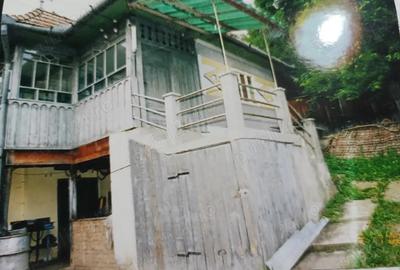 Casă cu 2 camere cu Teren 900 Mp în Sălciua - 2