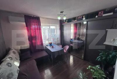 Apartament cu 3 camere, zona 9 Mai - 4