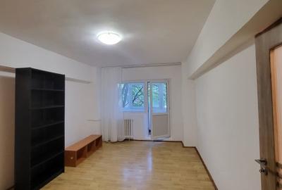 De inchiriat apartament  2 camere Titulescu-Piata Victoriei 500 euro - 3