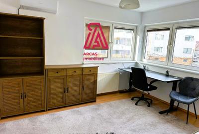 Apartament cu 3 camere decomandat, mobilat în Calea Poplăcii - 3