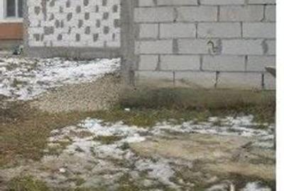 Casă cu 2 camere cu Teren 915 Mp în Potlogi - 4