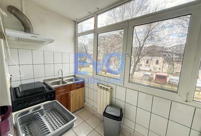 Apartament cu 3 camere decomandat în Nicolina - 12