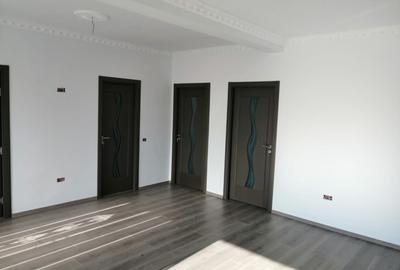 Casă de vânzare în Valu lui Traian - 4