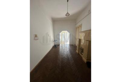 REV2004901 Casa interbelica 4 camere I  Dacia - 14