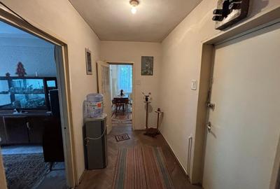 Apartament 2 Camere | Giurgiu | Necesita Renovare | Palatul Copiilor| Comision 0 - 12