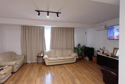 Casă cu 5 camere cu Teren 410 Mp în Măgurele - 1