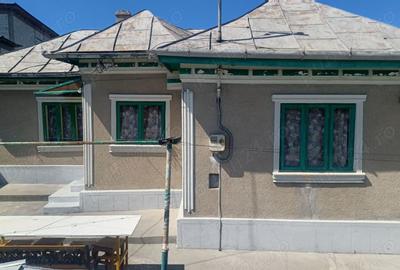 Casă cu 4 camere în Central - 5