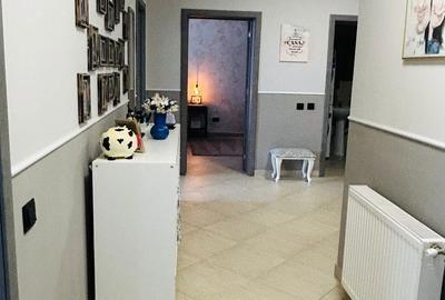Apartament cu 3 camere în Berceni - 2