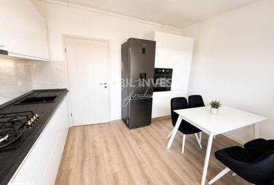 Apartament cu 3 camere în Cetate