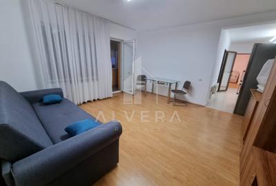 Apartament cu 2 camere semidecomandat în Florești