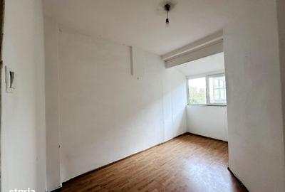 Garsonieră decomandată în Rosetti