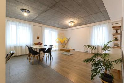Apartament cu 3 camere semidecomandat în Europa - 2