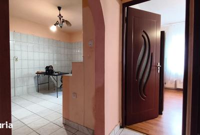 Apartament cu 2 camere decomandat în Gojdu