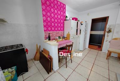 Apartament cu 4 camere decomandat, mobilat în Cug - 10