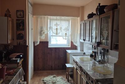 Apartament cu 2 camere decomandat în Abrud - 3