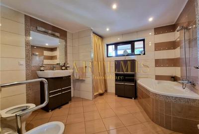 Casa individuala, 6 camere, 300 mp., teren 1150 mp., zona Libertatii. - 7