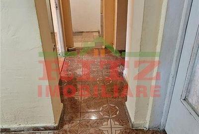 Apartament cu 3 camere decomandat în Central - 4