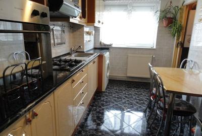 Apartament cu 2 camere decomandat în Aurel Vlaicu - 1