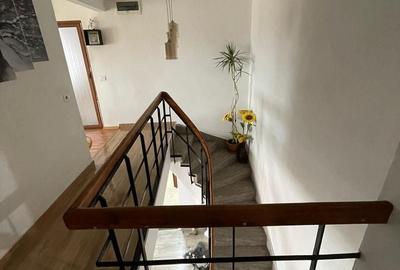 Apartament cu 4 camere decomandat, mobilat în Cetate - 12
