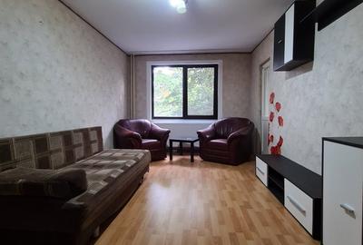 Apartament cu 3 camere decomandat în Rahova - 4