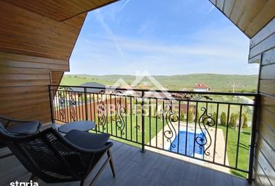 Casă cu 6 camere cu Teren 670 Mp în Roșia - 7