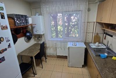 Particular vand Apartament decomandat 3 camere ultracentral Infratirii - 4