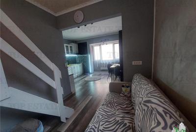 Casă cu 6 camere cu Teren 247 Mp în Năvodari - 3