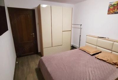 Apartament cu 3 camere semidecomandat, mobilat în Dristor - 1