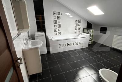 Apartament spatios, cu mansarda si doua dormitoare, aproape de centru, 75 mp - 8