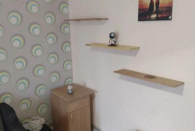 Inchiriez (ofer) garsoniera mobilata, utilata, zona ASTRA 350 Eu luna. Inchiriez (ofer) garsoniera mobilata, utilata, zona ASTRA 350 Eu luna. - 5