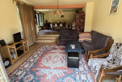 Casa/Vilă  aproape de pădure Vâlcele + 1235 m² teren 160.000 EURO - 4