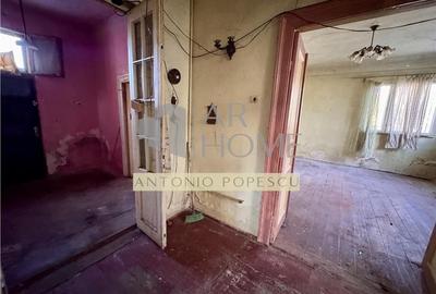 Casa 4 camere, 2 intrari, Ploiest, Bd. Castanilor - 9