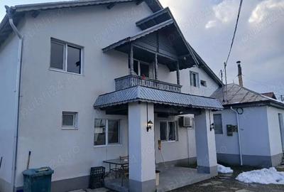 Casă cu Teren 1050 Mp în Inotești - 8