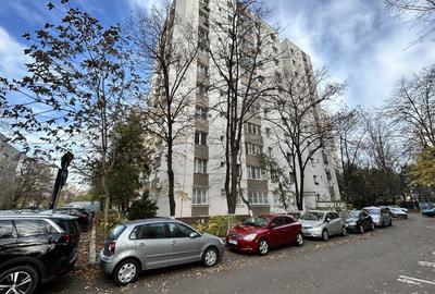 `Vanzare 2 Camere Drumul Taberei 47mp decomandat Vedere spre Parc - 13