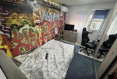 Apartament 3 camere zona Km 4 5 - 1