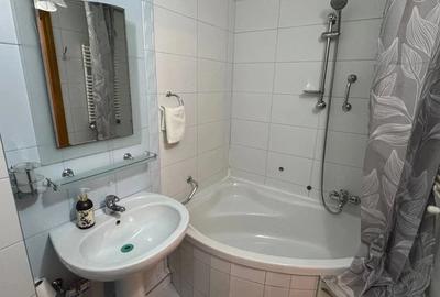 Apartament cu 2 camere decomandat în Parcul Carol - 1