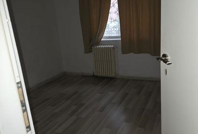 Apartament cu 3 camere decomandat în Piața Unirii - 4
