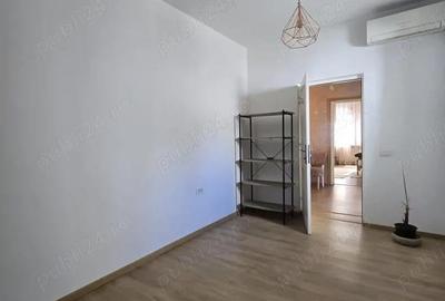 Spațiu comercial, de 69 mp, în Central - 2