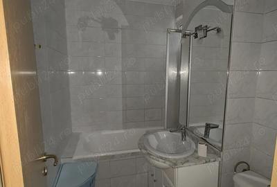 Apartament cu 3 camere decomandat în Rogerius - 4