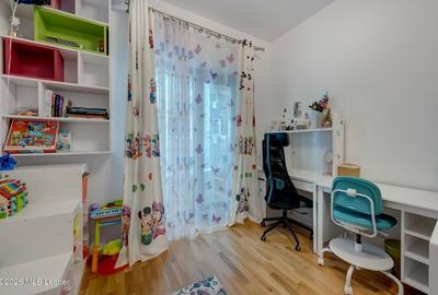 Apartament cu 3 camere semidecomandat în Cotroceni - 3