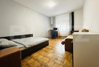 Apartament cu 2 camere decomandat în Tractorul - 2