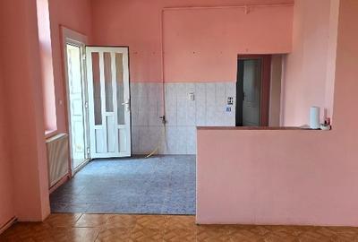 Proprietar vand casa zona centra - 6