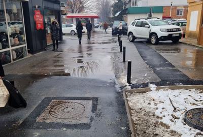 Spațiu comercial, de 20 mp, în Central - 4