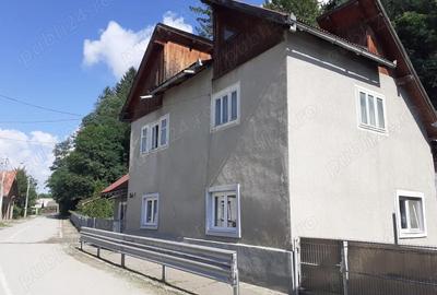 Casă cu 6 camere în Câmpulung Moldovenesc - 10