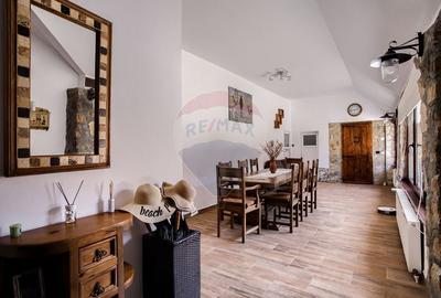 Casa cu 2 corpuri, piscina si 3.235 mp teren in Ghioroc - 13